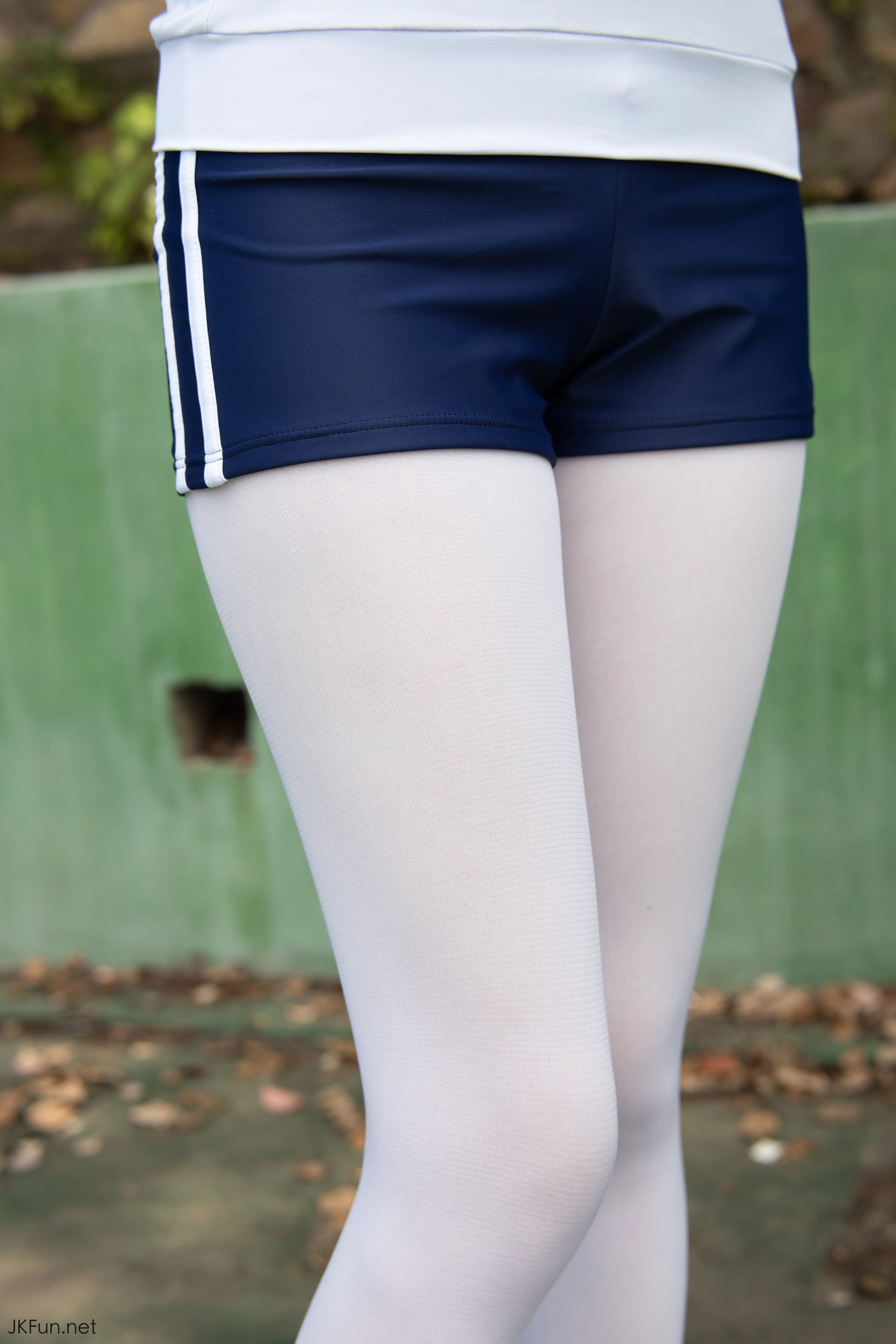 森萝财团 [JKFUN-019] 80D白丝外景体操服 Aika [107P 1V] 2